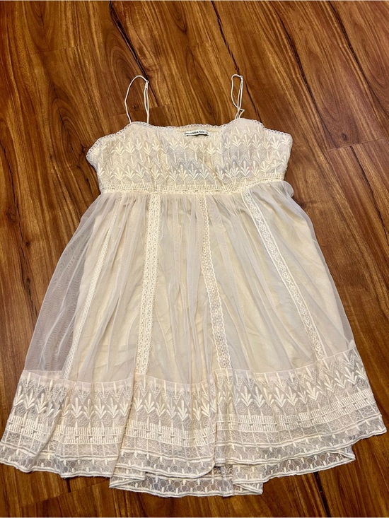 Abercrombie & Fitch Dresses & Skirts - Ambercrombie &Fitch Bohemian Fairy Cream Embroidered Baby Doll Dress XL Boho